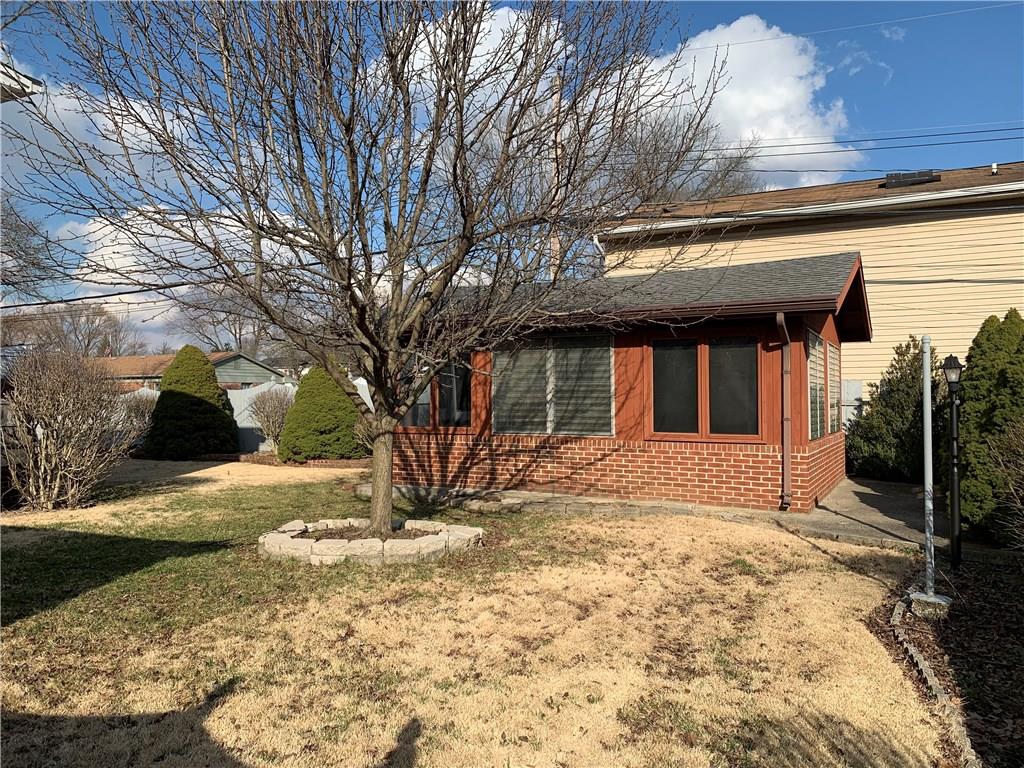 4903 Manning Road Indianapolis, IN 46228 - Photo 5 of 26 Gallery Image 5