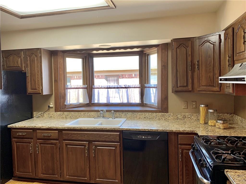 4903 Manning Road Indianapolis, IN 46228 - Photo 6 of 26 Gallery Image 6