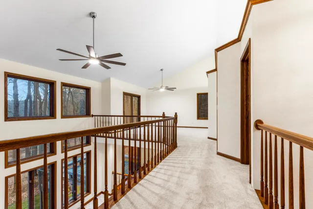 $649,000 | 15833 East B Avenue, Augusta, MI 49012