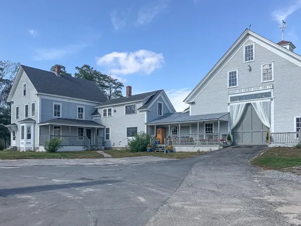 $1,950,000 | 679 Roosevelt Trail, Naples, ME 04055