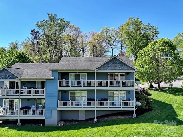 $439,000 | 55 Tri Vista Drive, Unit 3, Lake Junaluska, NC 28745