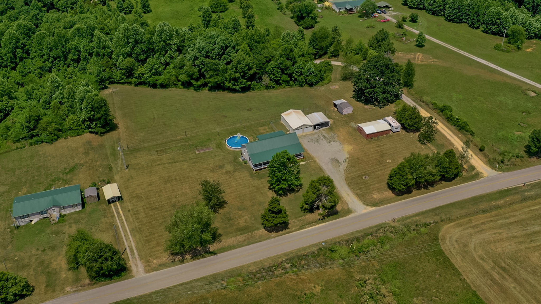 3260 Mobley Ridge Road Duck River, TN 38454 - Photo 3 of 48 Gallery Image 3
