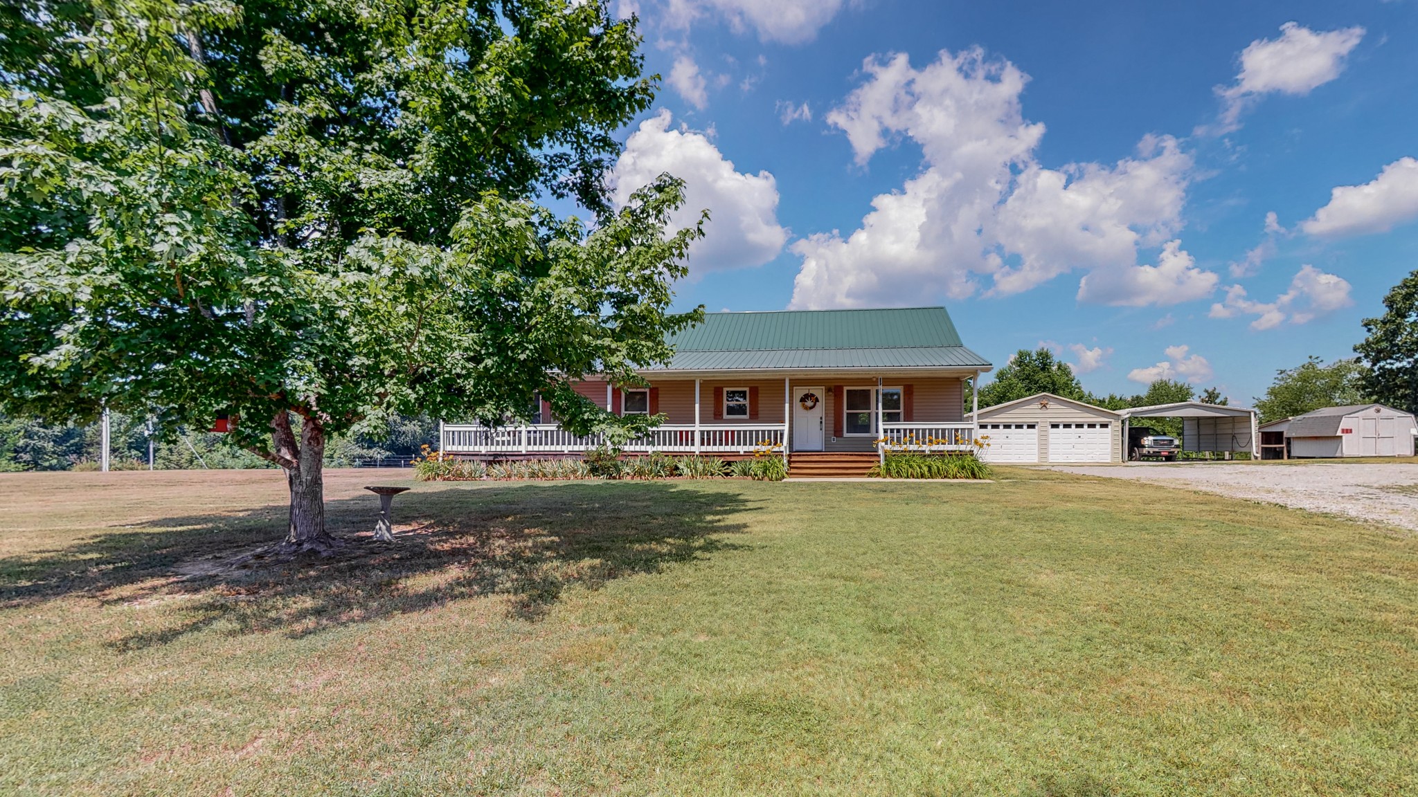 3260 Mobley Ridge Road Duck River, TN 38454 - Photo 4 of 48 Gallery Image 4