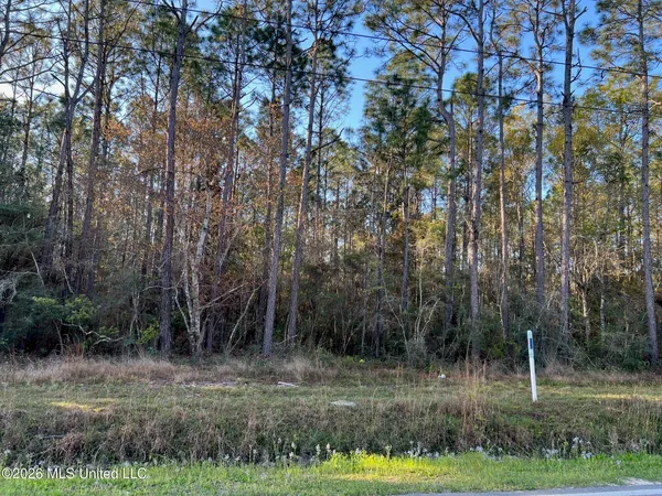 $40,000 | East E North St Pass, Pass Christian, MS 39571