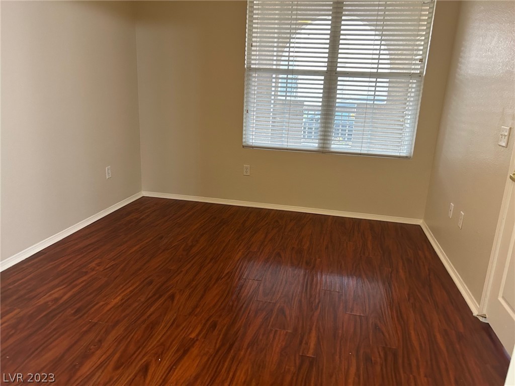 10550 West Alexander Road, Unit 1127 Las Vegas, NV 89129 - Photo 18 of 44 Gallery Image 18