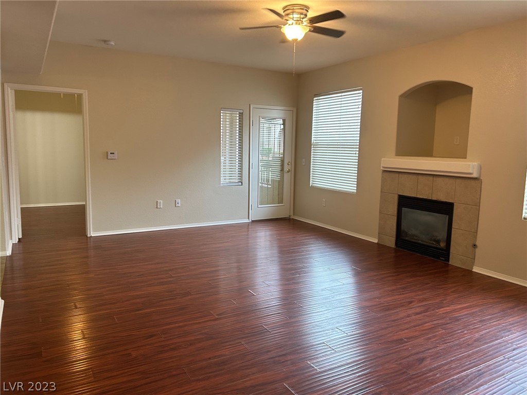 10550 West Alexander Road, Unit 1127 Las Vegas, NV 89129 - Photo 2 of 44 Gallery Image 2