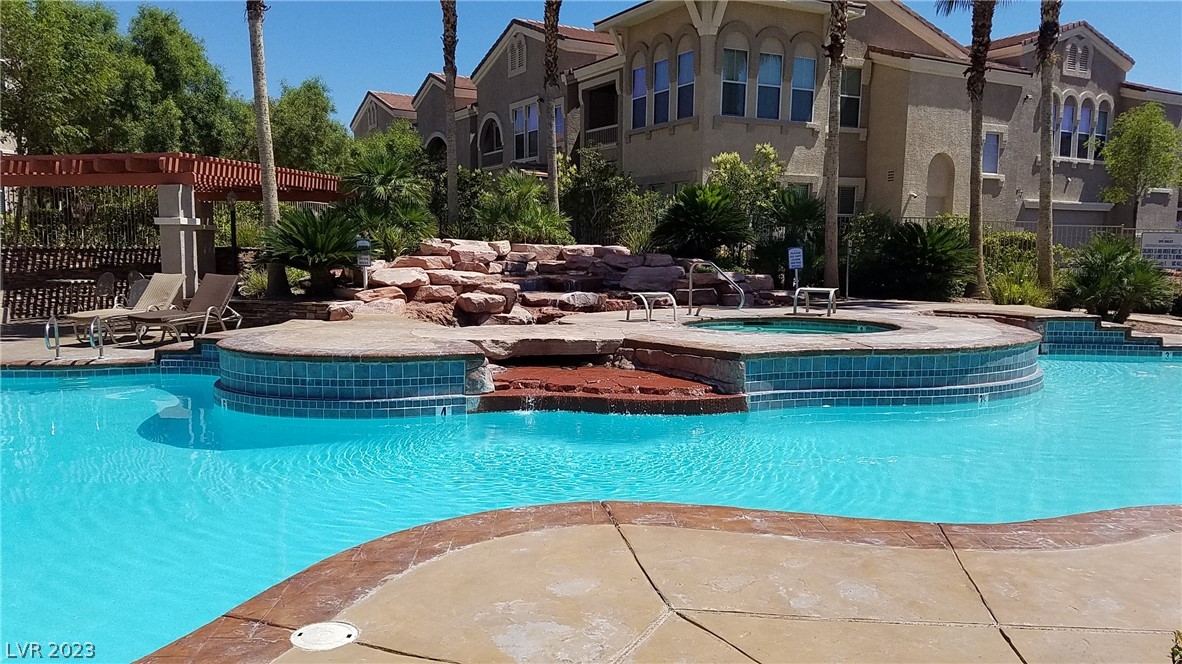 10550 West Alexander Road, Unit 1127 Las Vegas, NV 89129 - Photo 27 of 44 Gallery Image 27
