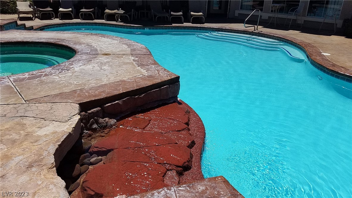 10550 West Alexander Road, Unit 1127 Las Vegas, NV 89129 - Photo 31 of 44 Gallery Image 31