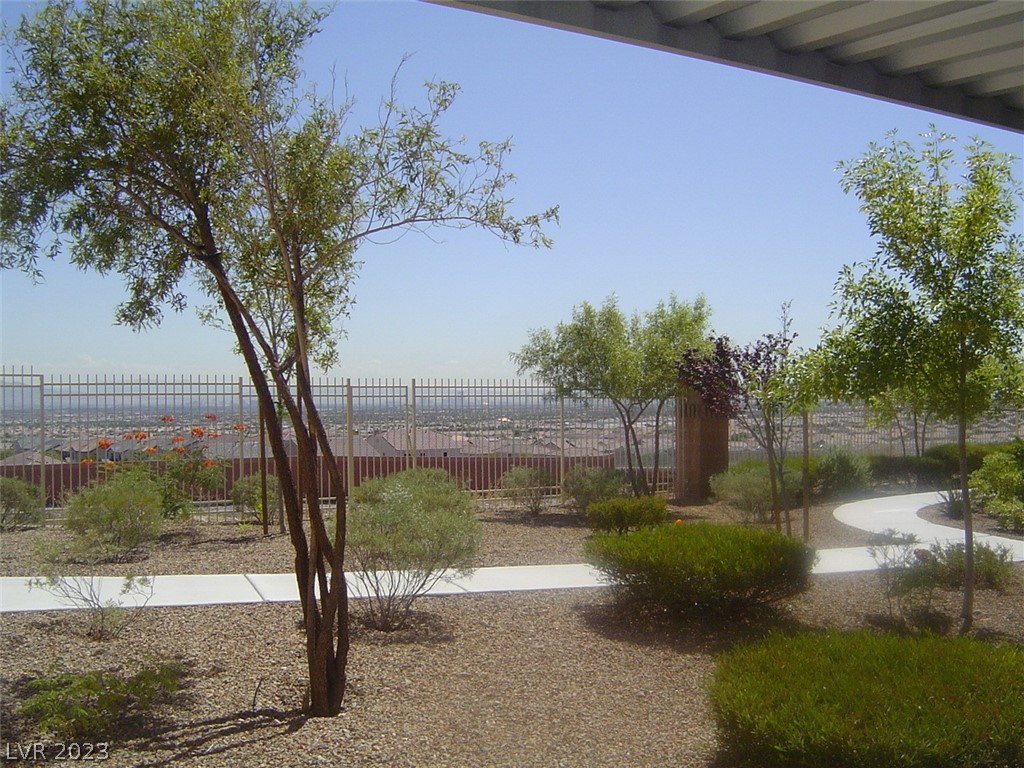 10550 West Alexander Road, Unit 1127 Las Vegas, NV 89129 - Photo 39 of 44 Gallery Image 39