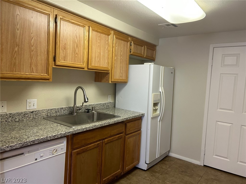 10550 West Alexander Road, Unit 1127 Las Vegas, NV 89129 - Photo 8 of 44 Gallery Image 8