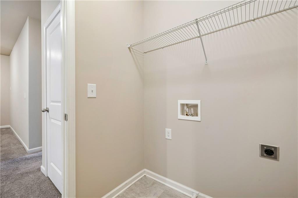 2747 Pearl Rdg Trace Buford, GA 30519 - Photo 24 of 41 a view of a hallway