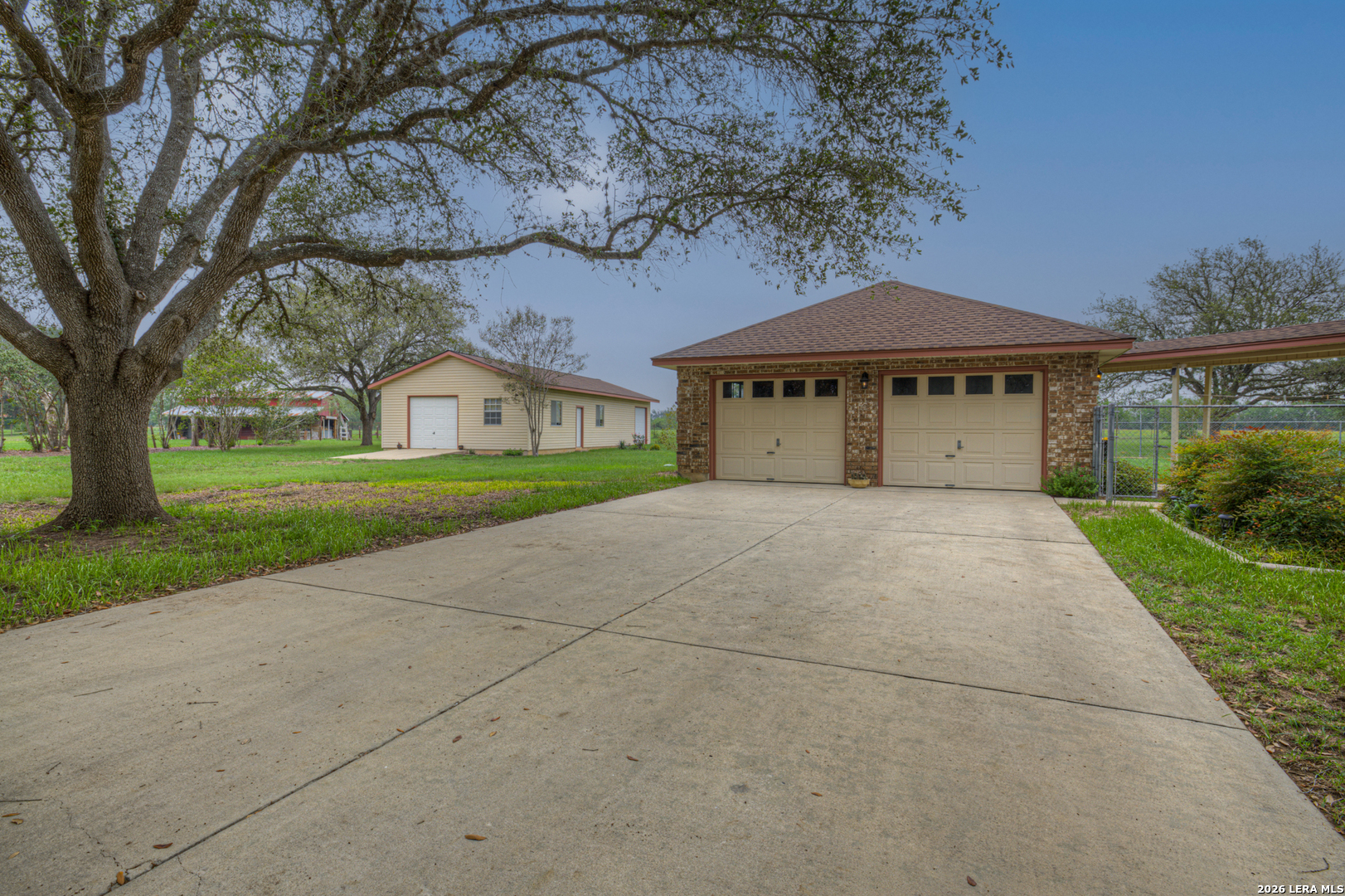 12737 Woman Hollering Road Schertz, TX 78154 - Photo 48 of 73