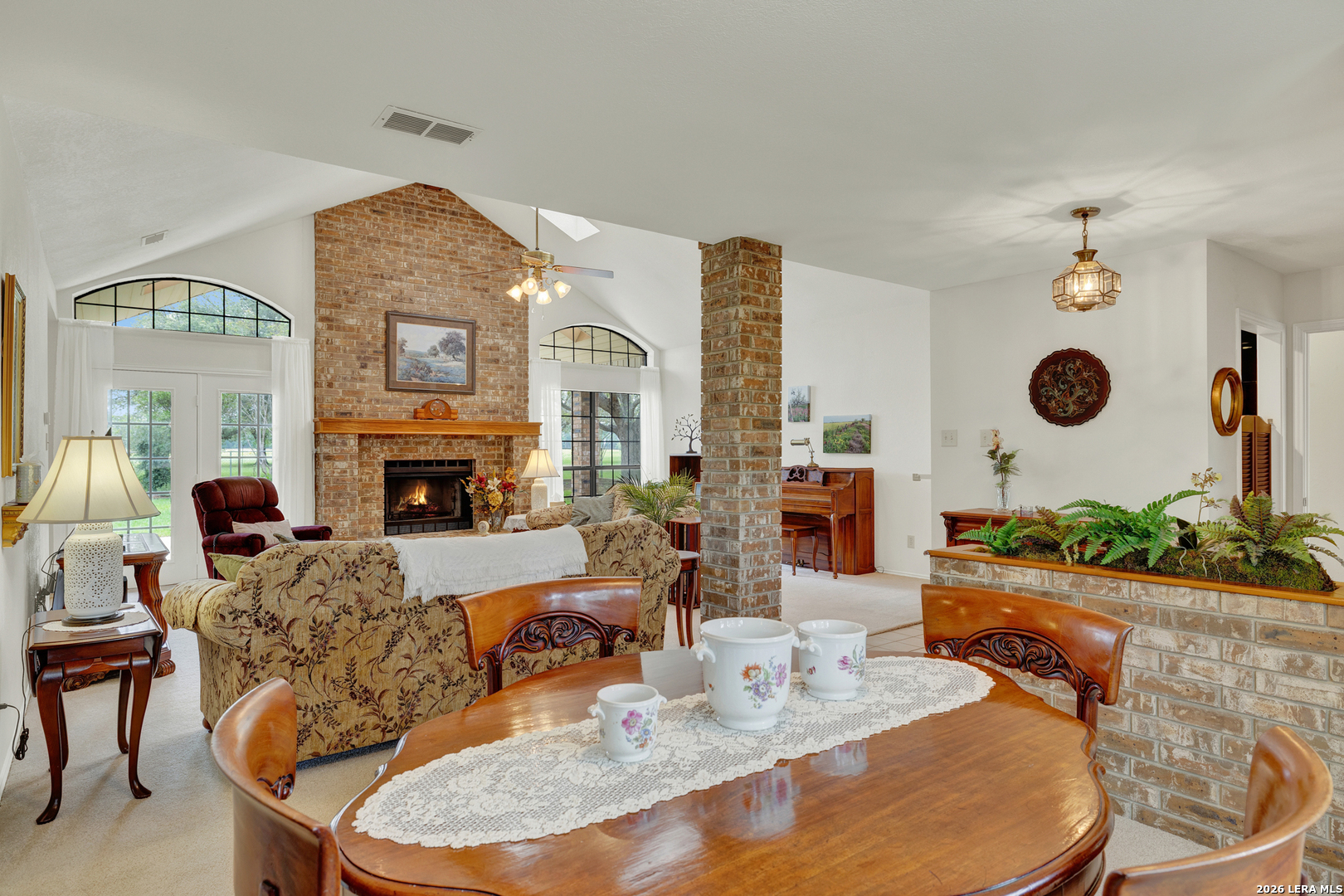 12737 Woman Hollering Road Schertz, TX 78154 - Photo 10 of 73