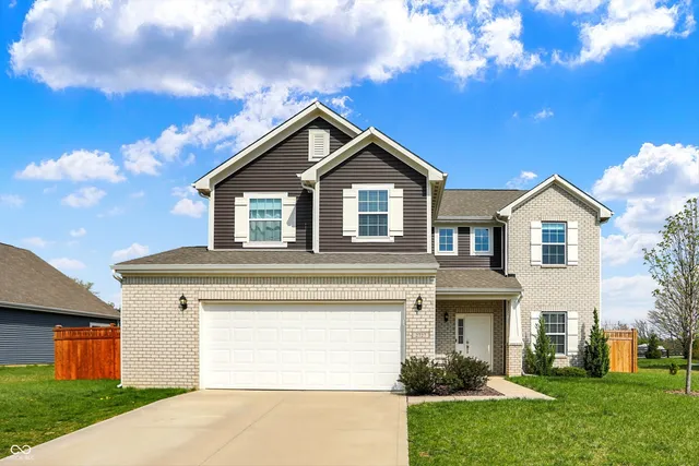 $345,000 | 2727 Autumn Road, Indianapolis, IN 46229