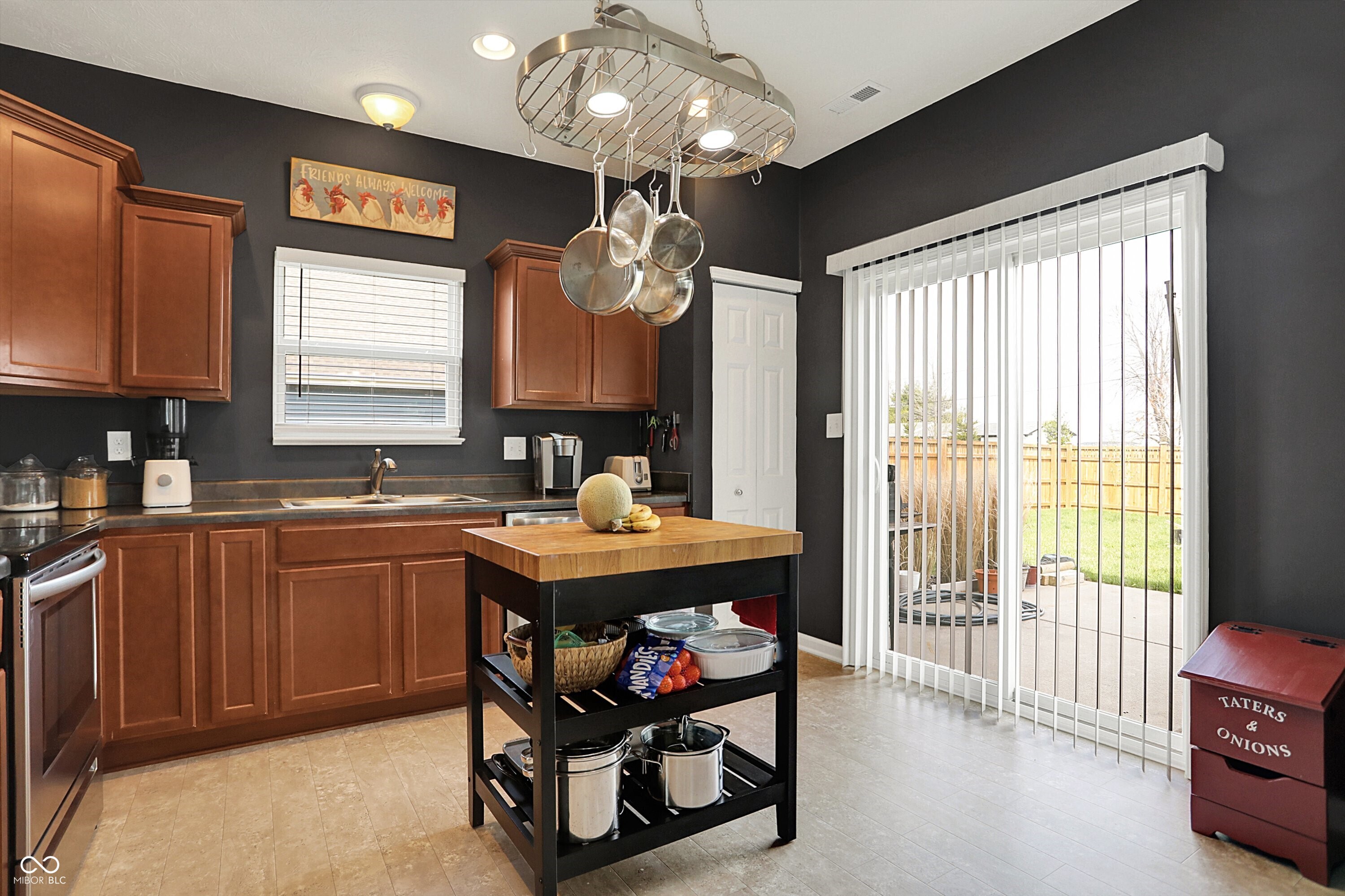 2727 Autumn Road Indianapolis, IN 46229 - Photo 15 of 42