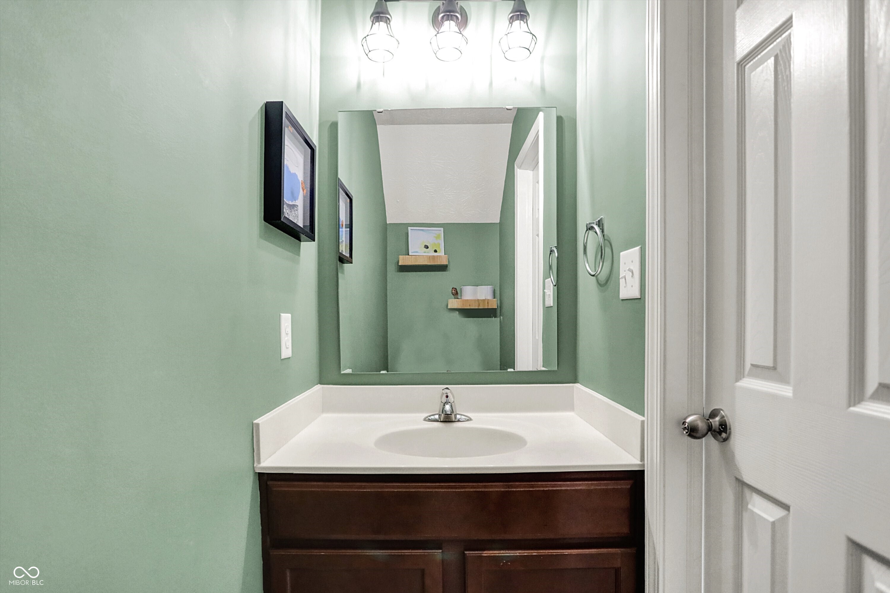 2727 Autumn Road Indianapolis, IN 46229 - Photo 16 of 42