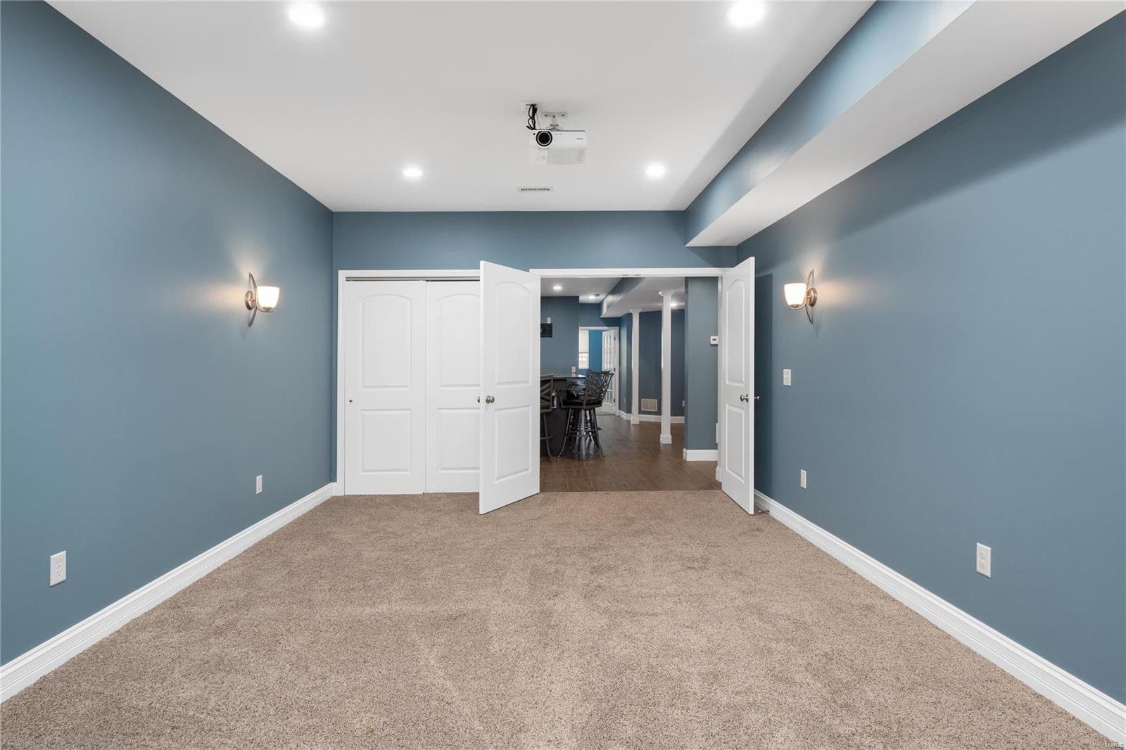 19 Tanglewood Trail Ballwin, MO 63021 - Photo 26 of 39 Gallery Image 26