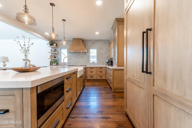 $1,800,000 | 2784 East VÃa De Palmas, Gilbert, AZ 85298