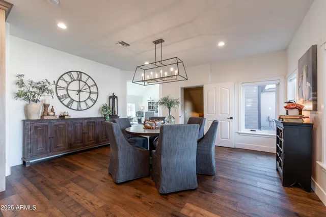 $1,800,000 | 2784 East VÃa De Palmas, Gilbert, AZ 85298