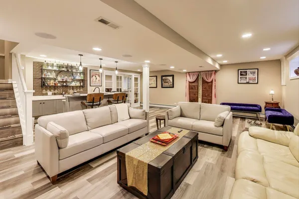 $949,999 | 11515 Burr Oak Lane, Burr Ridge, IL 60527