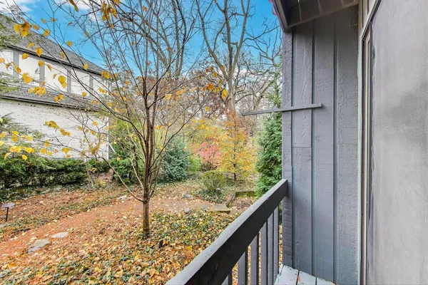 $949,999 | 11515 Burr Oak Lane, Burr Ridge, IL 60527