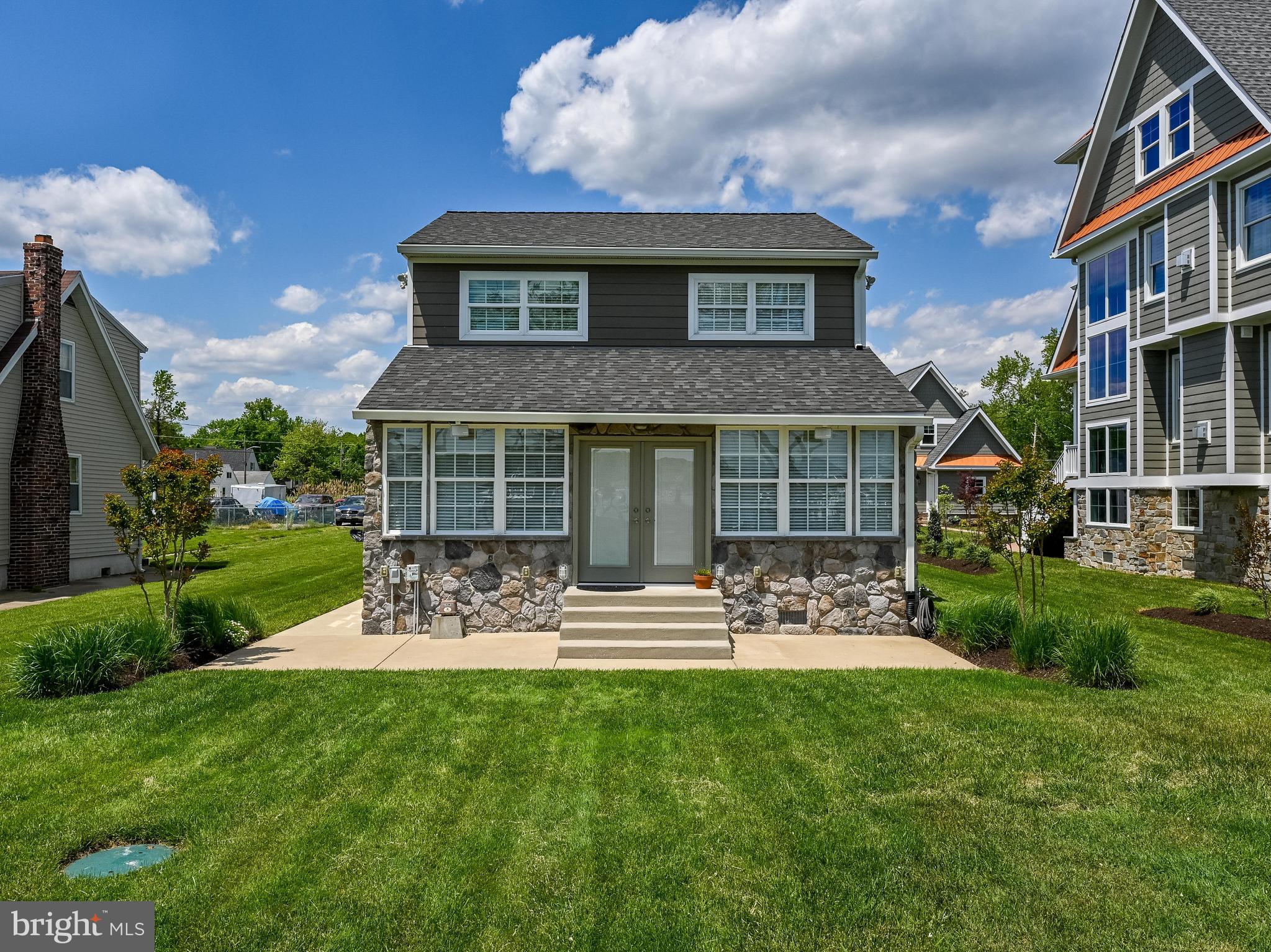 7811 SW Road Pasadena, MD 21122 - Photo 2 of 45 Gallery Image 2