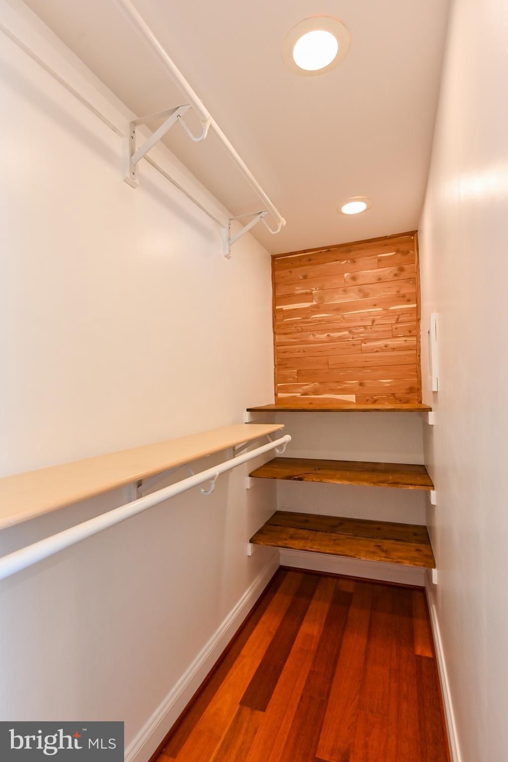 7811 SW Road Pasadena, MD 21122 - Photo 32 of 45 Gallery Image 32