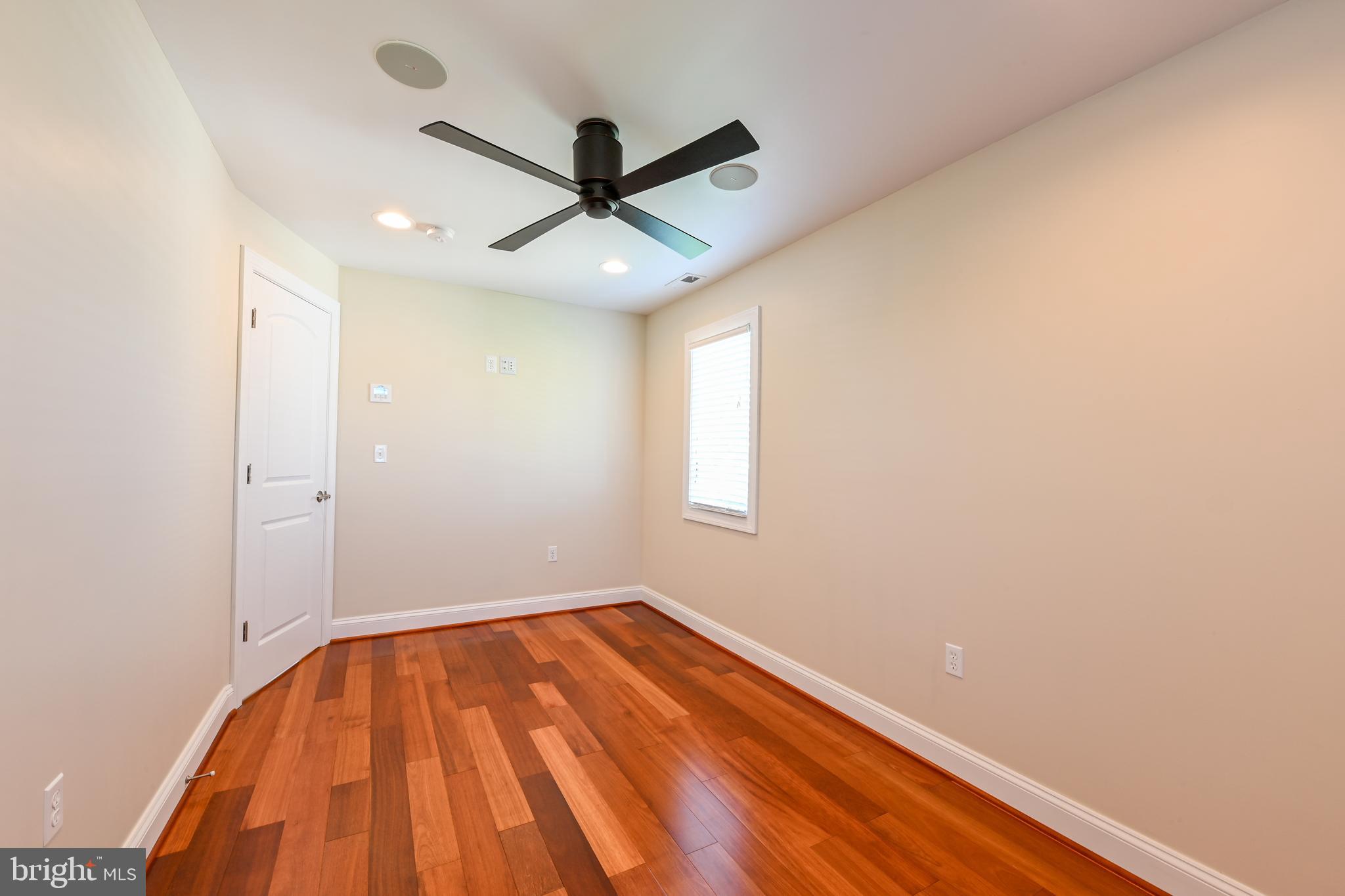 7811 SW Road Pasadena, MD 21122 - Photo 36 of 45 Gallery Image 36
