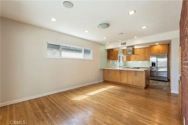 $5,995 | 828 Stevely Avenue, Long Beach, CA 90815