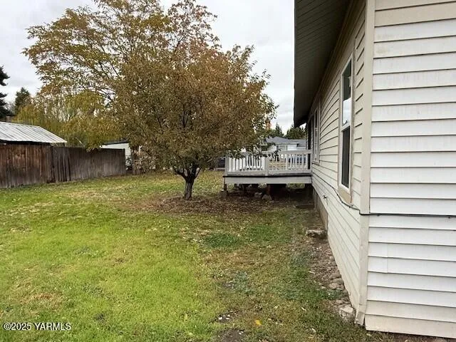 $294,000 | 1402 Swan Avenue, Yakima, WA 98902