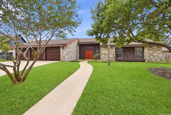 $350,000 | 6310 Spindrift, Windcrest, TX 78239