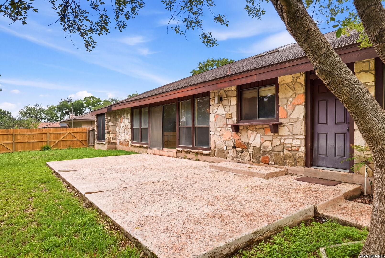6310 Spindrift Windcrest, TX 78239 - Photo 22 of 26