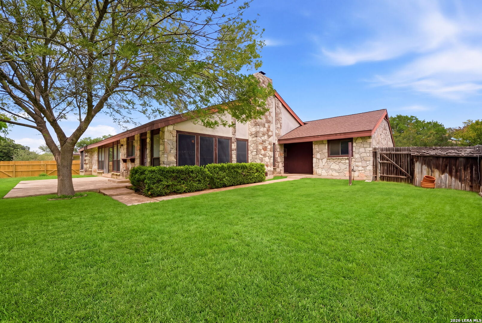 6310 Spindrift Windcrest, TX 78239 - Photo 23 of 26