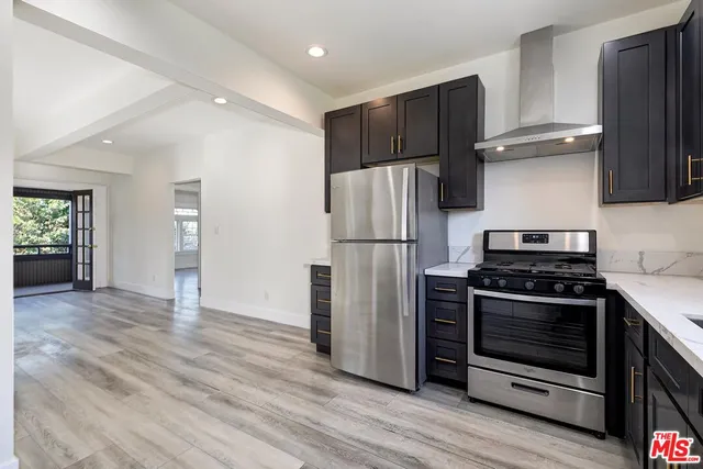 $3,295 | 1054 Maine Avenue, Long Beach, CA 90813