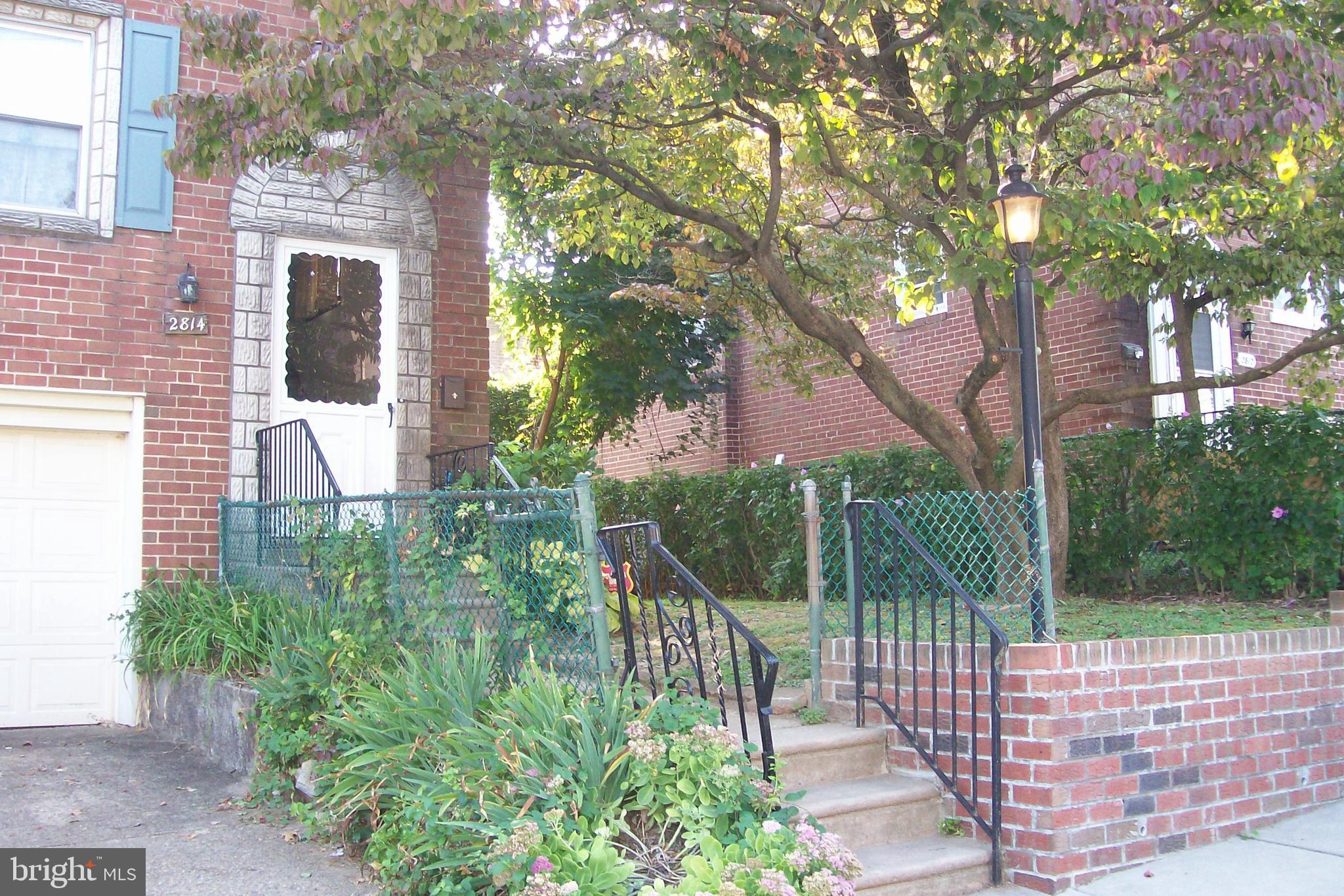 2814 Woodbridge Road Philadelphia, PA 19114 - Photo 2 of 37 End Townhouse