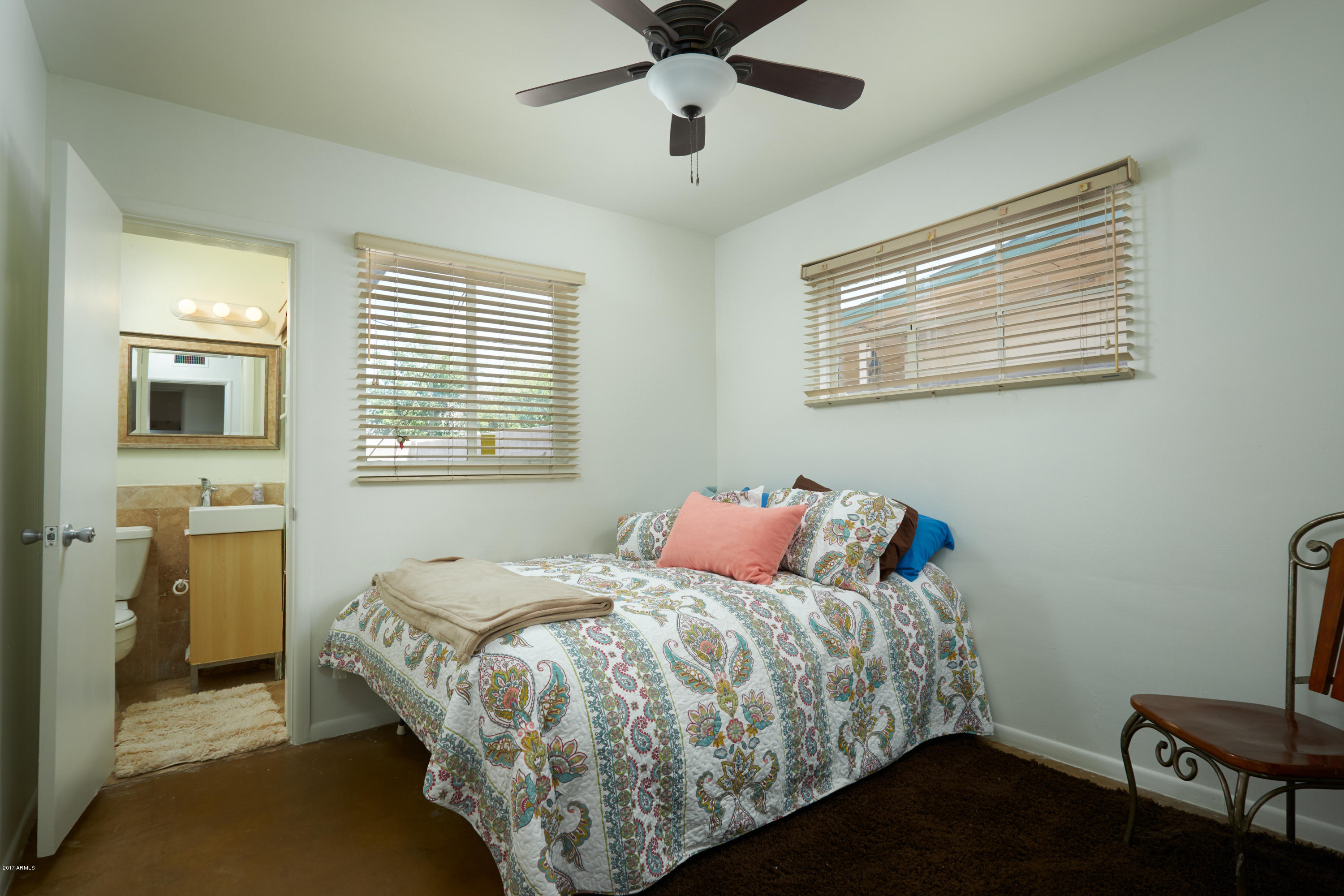 828 West Picadilly Road Phoenix, AZ 85013 - Photo 17 of 20 HRM-9