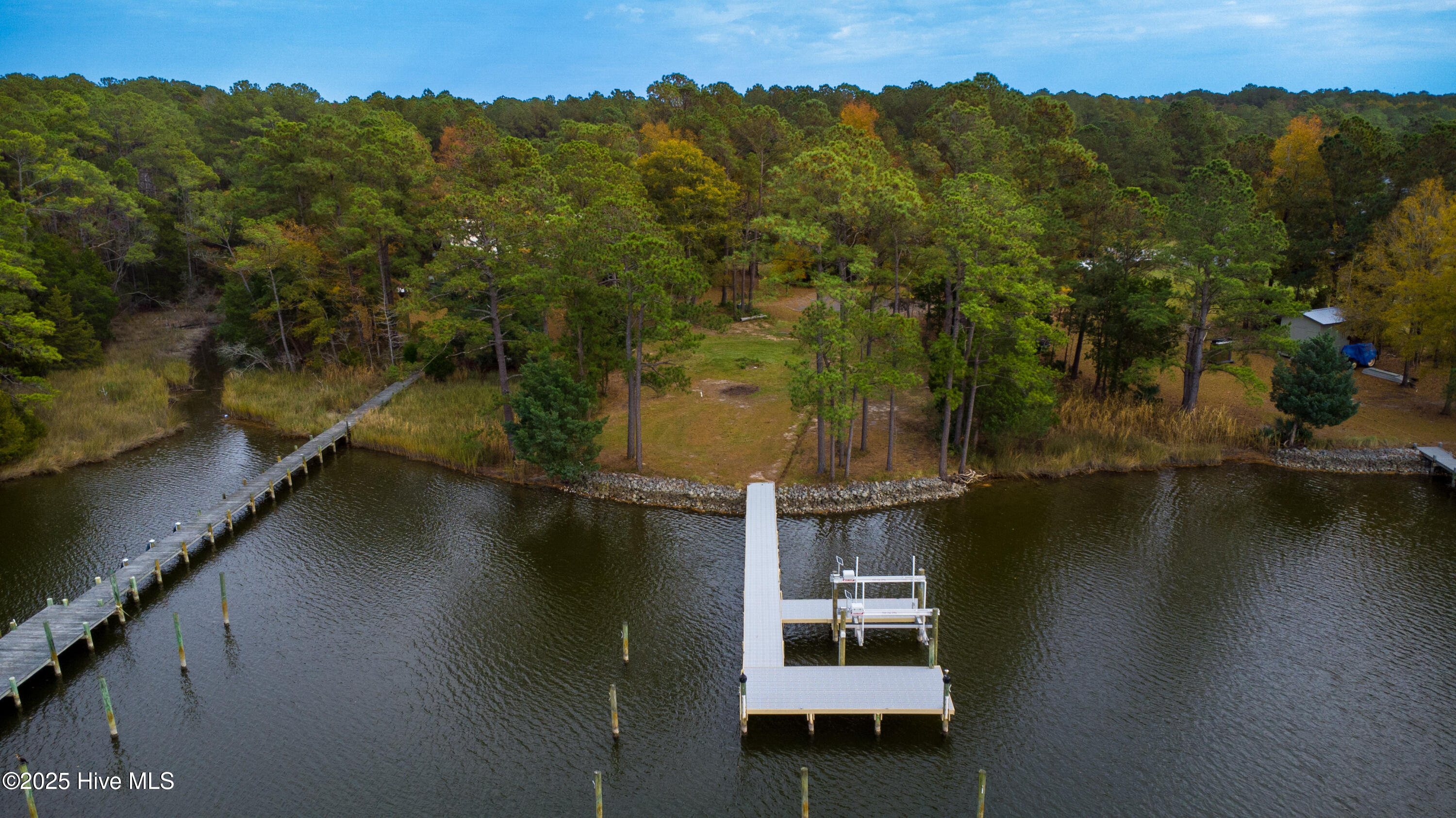 105 Trawler Lane, Merritt