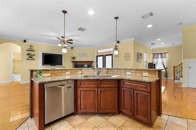 $1,400,000 | 1103 Colson Road, Plant City, FL 33567