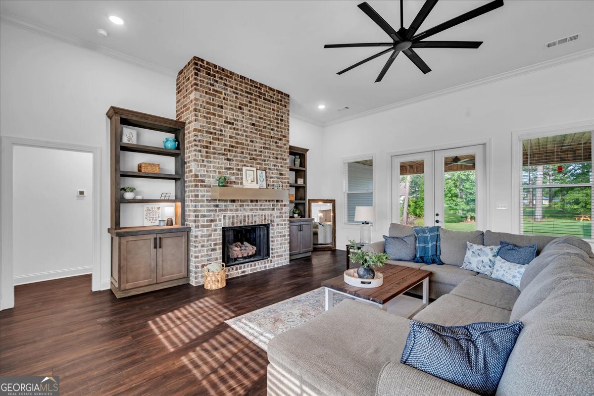 4045 Roundtop Circle Perry, GA 31069 - Photo 6 of 73