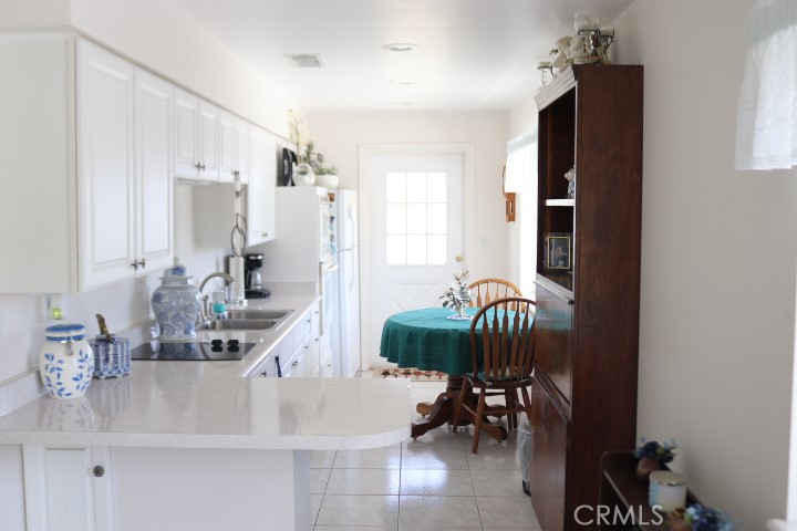 33975 Wright Road Wildomar, CA 92595 - Photo 14 of 70 Guest house