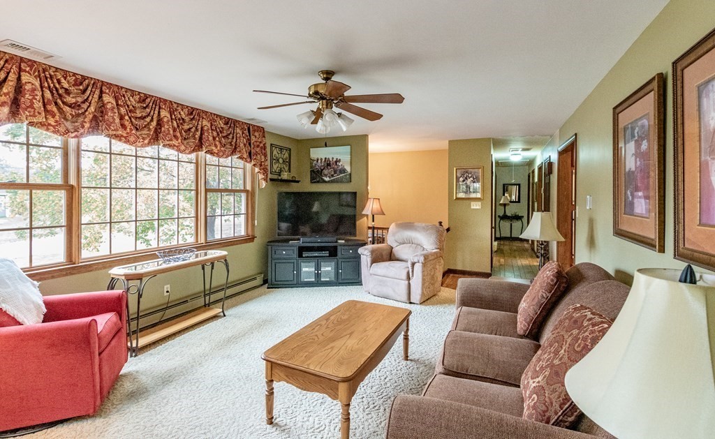 9 Sawmill Road Dudley, MA 01571 - Photo 4 of 40