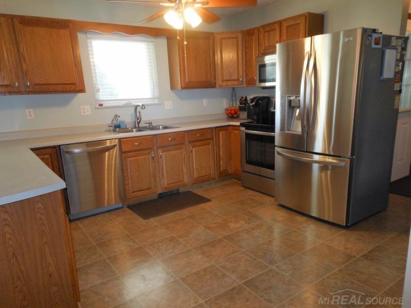 4191 Babcock Road Lexington, MI 48450 - Photo 16 of 25 31319586-15.JPG