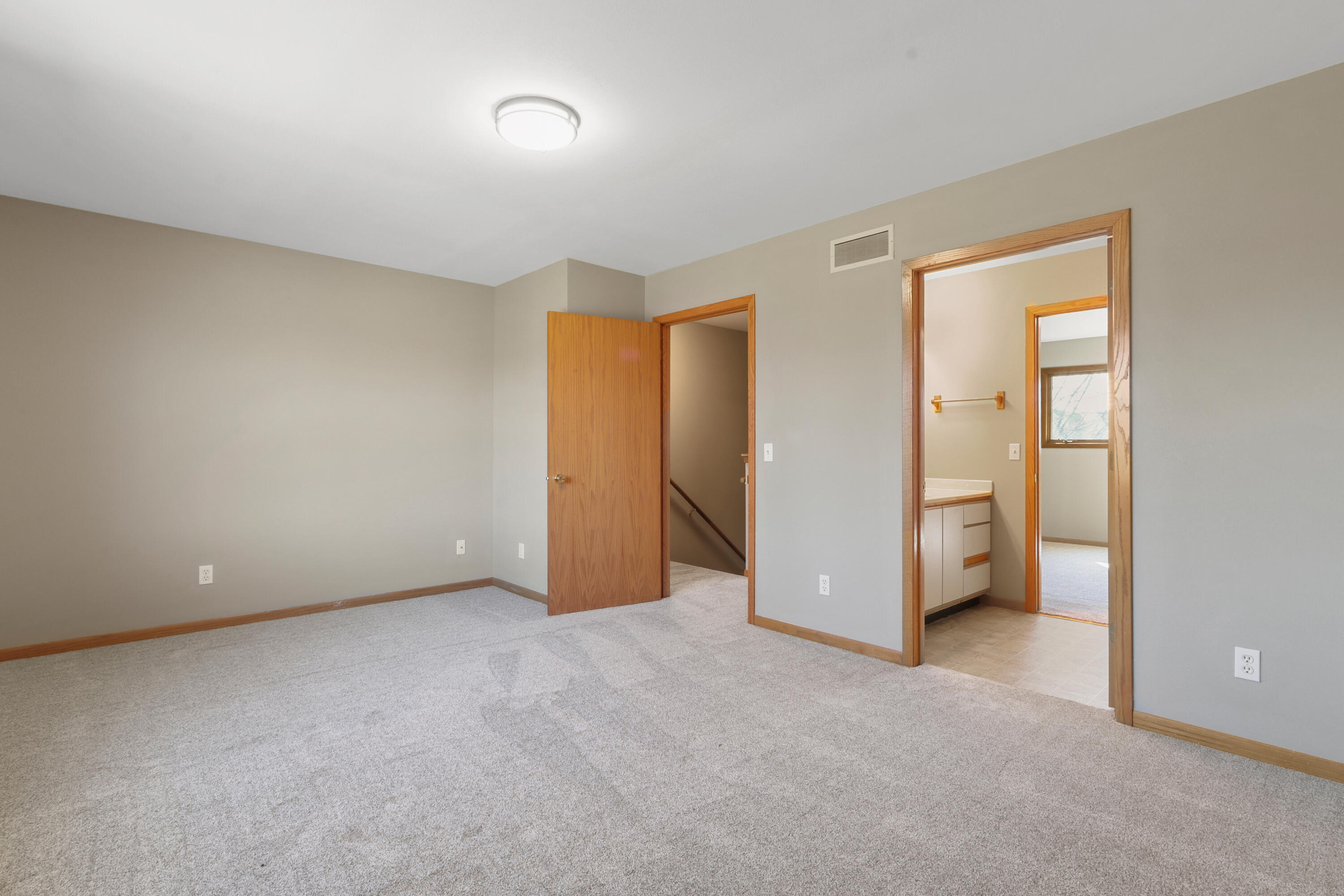 3207 Randolph Road Janesville, WI 53546 - Photo 12 of 29 primary upstairs