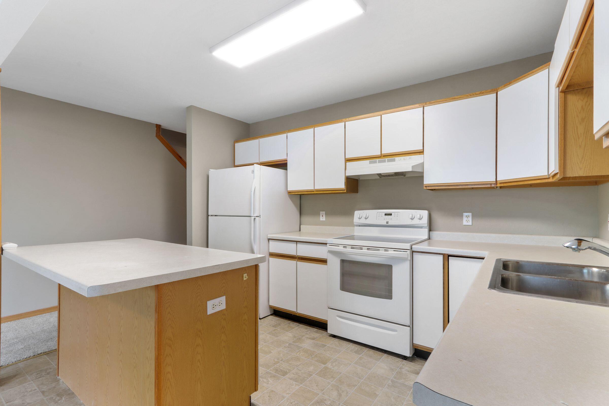 3207 Randolph Road Janesville, WI 53546 - Photo 4 of 29 zz