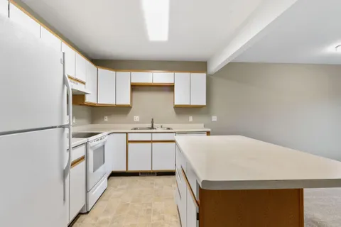 $284,500 | 3207 Randolph Road, Janesville, WI 53546