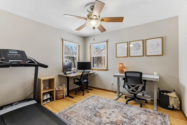 $400,000 | 6506 Annapolis Lane North, Maple Grove, MN 55311