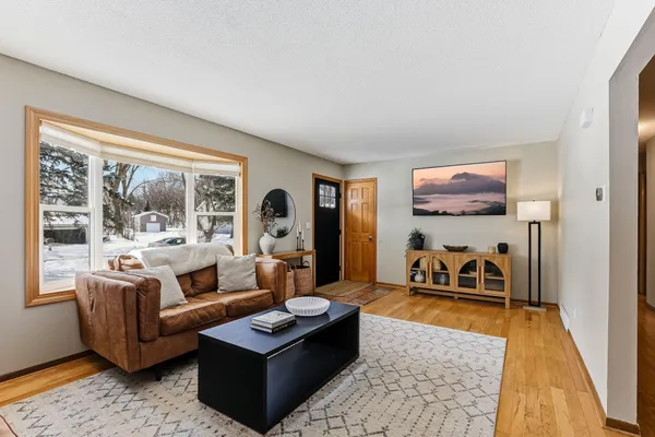 $400,000 | 6506 Annapolis Lane North, Maple Grove, MN 55311