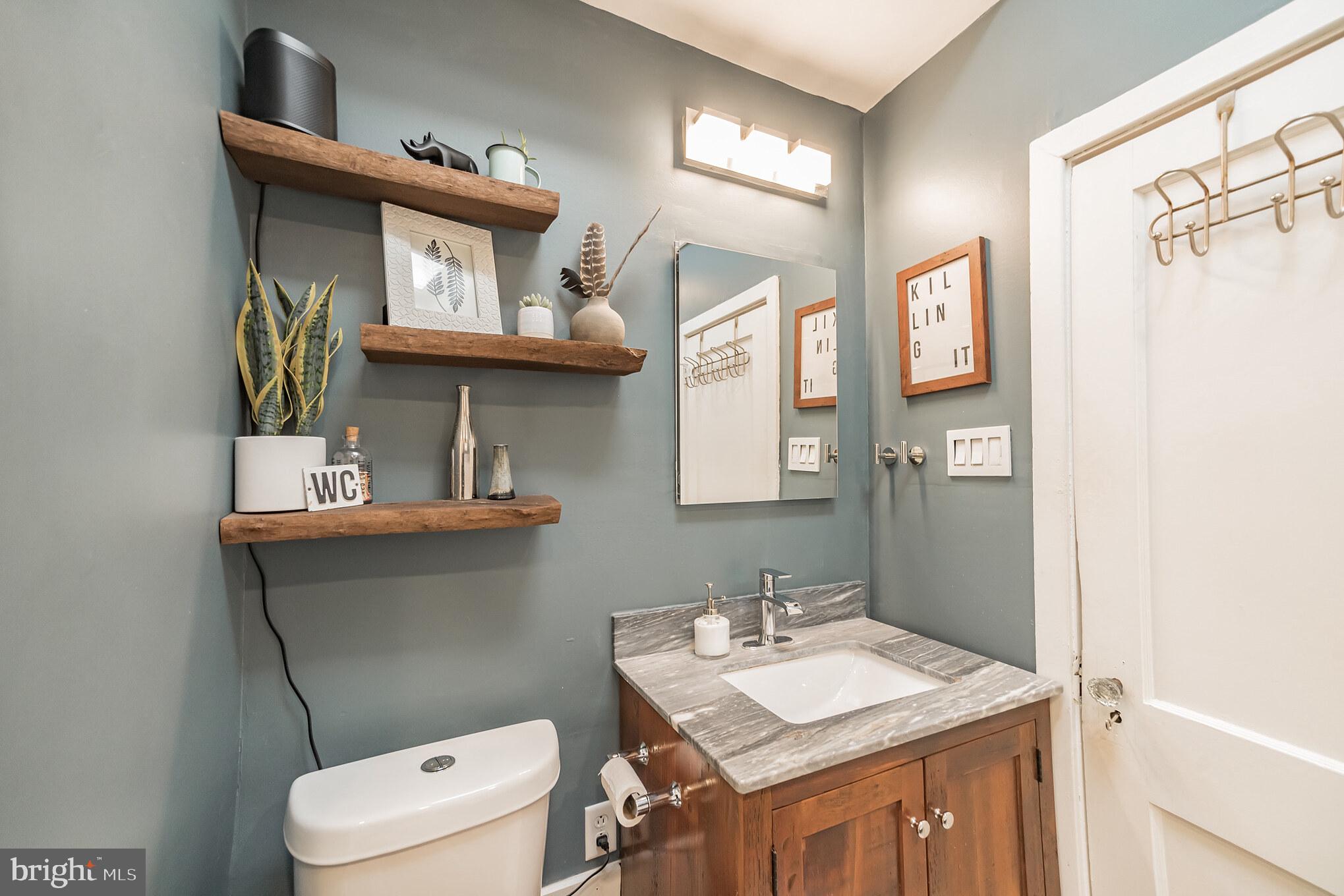 657 Gerhard Street Philadelphia, PA 19128 - Photo 19 of 36 Bathroom