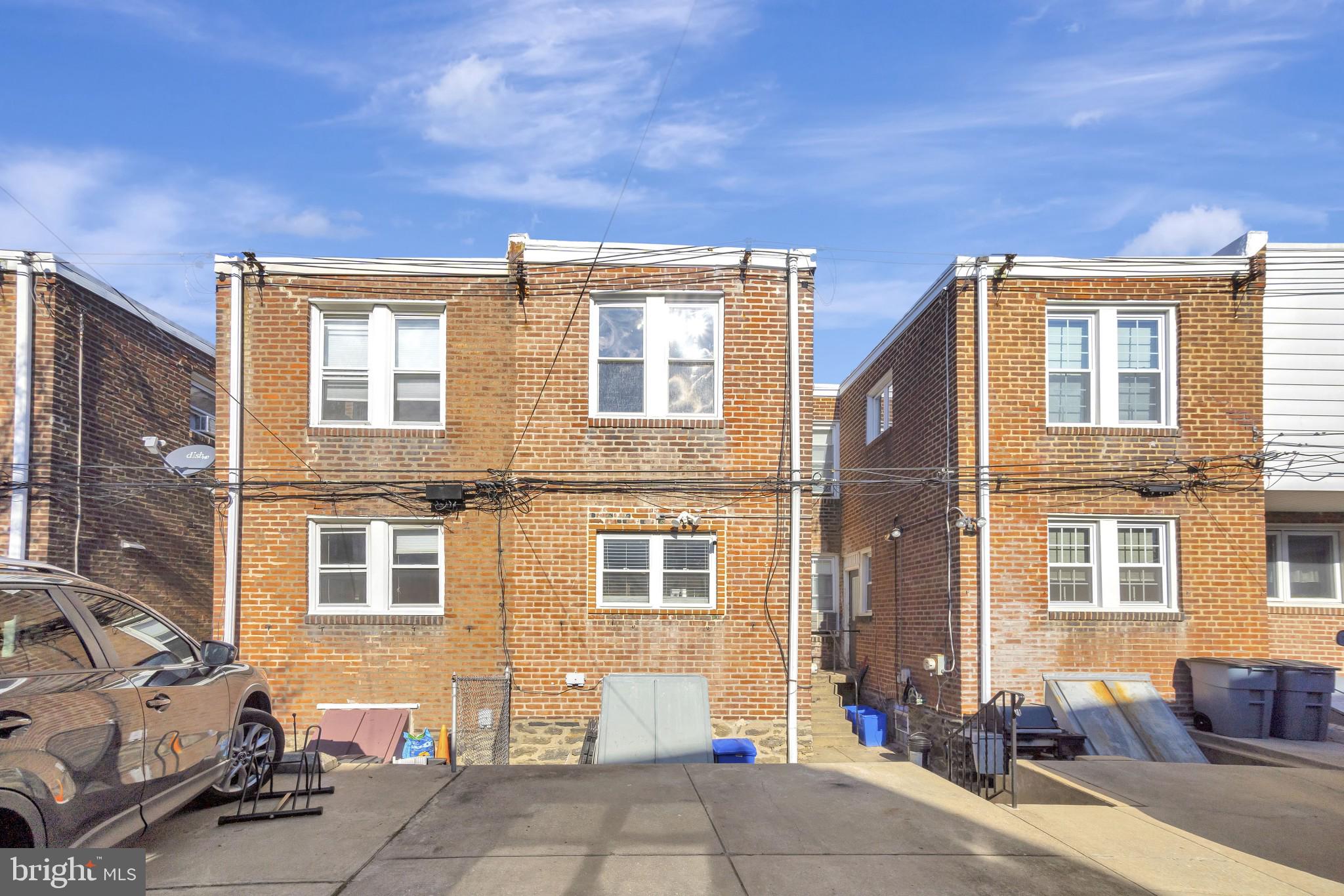 657 Gerhard Street Philadelphia, PA 19128 - Photo 35 of 36 Exterior of home with parking