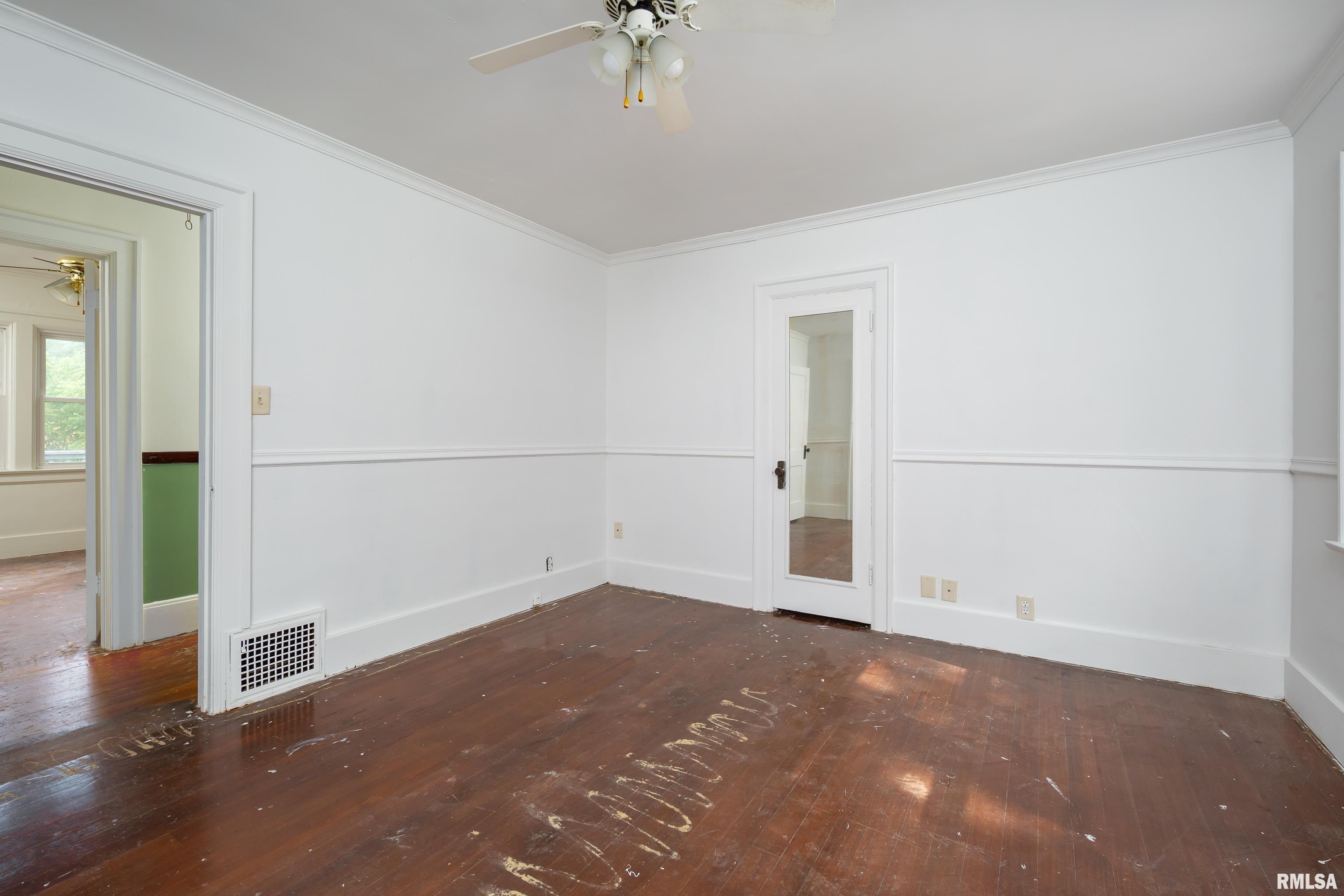 711 3rd Street Moline, IL 61265 - Photo 21 of 32 Gallery Image 21